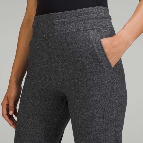 Lululemon Ready to Rulu High-Rise Cropped Jogger Heathered Raceway Grey / Black - Picture 3 of 5